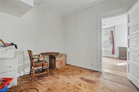 1297 W 116th Street Cleveland OH 44102