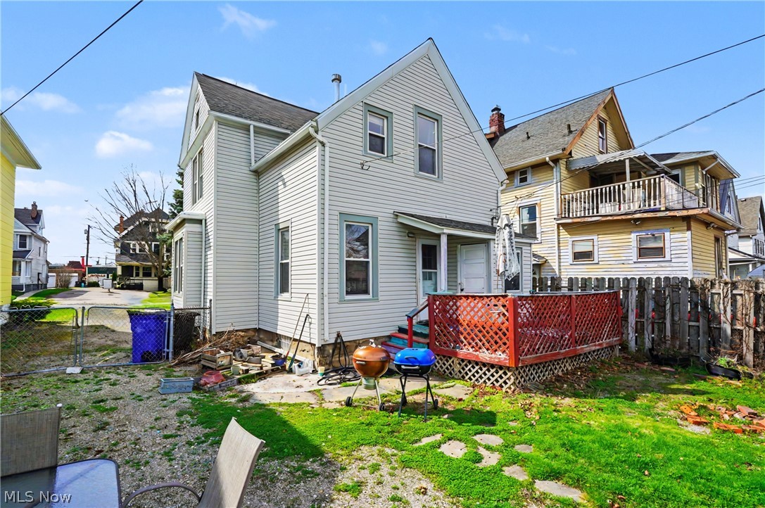 1297 W 116th Street Cleveland OH 44102