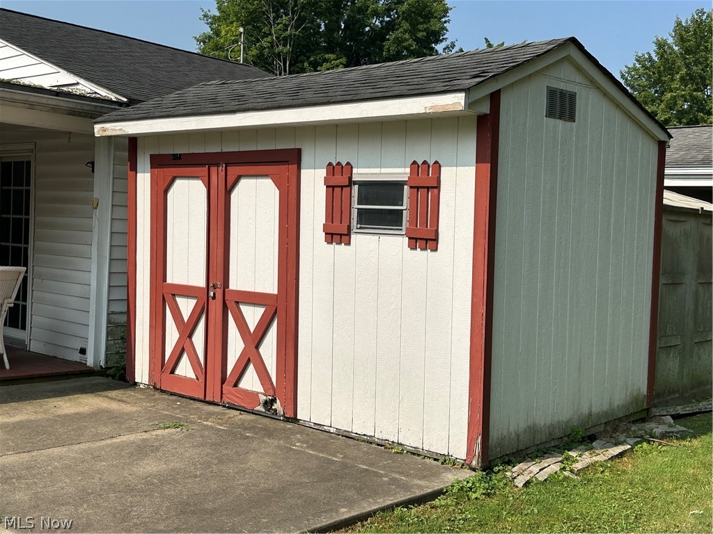 158 Jones Street Wellington OH 44090