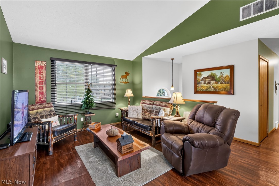 14874 Glen Valley Drive Middlefield OH 44062