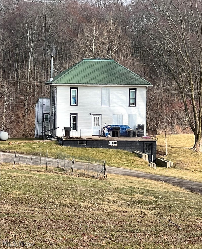 2195 Township Road 405 Jeromesville OH 44840