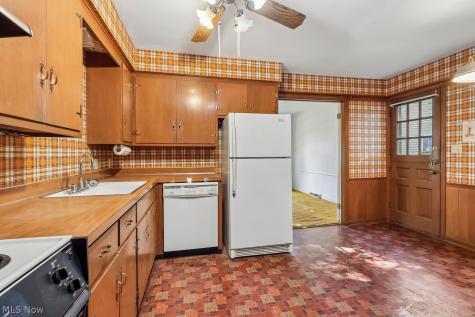 22981 Stoneybrook Drive North Olmsted OH 44070