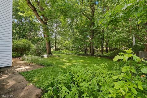 22981 Stoneybrook Drive North Olmsted OH 44070