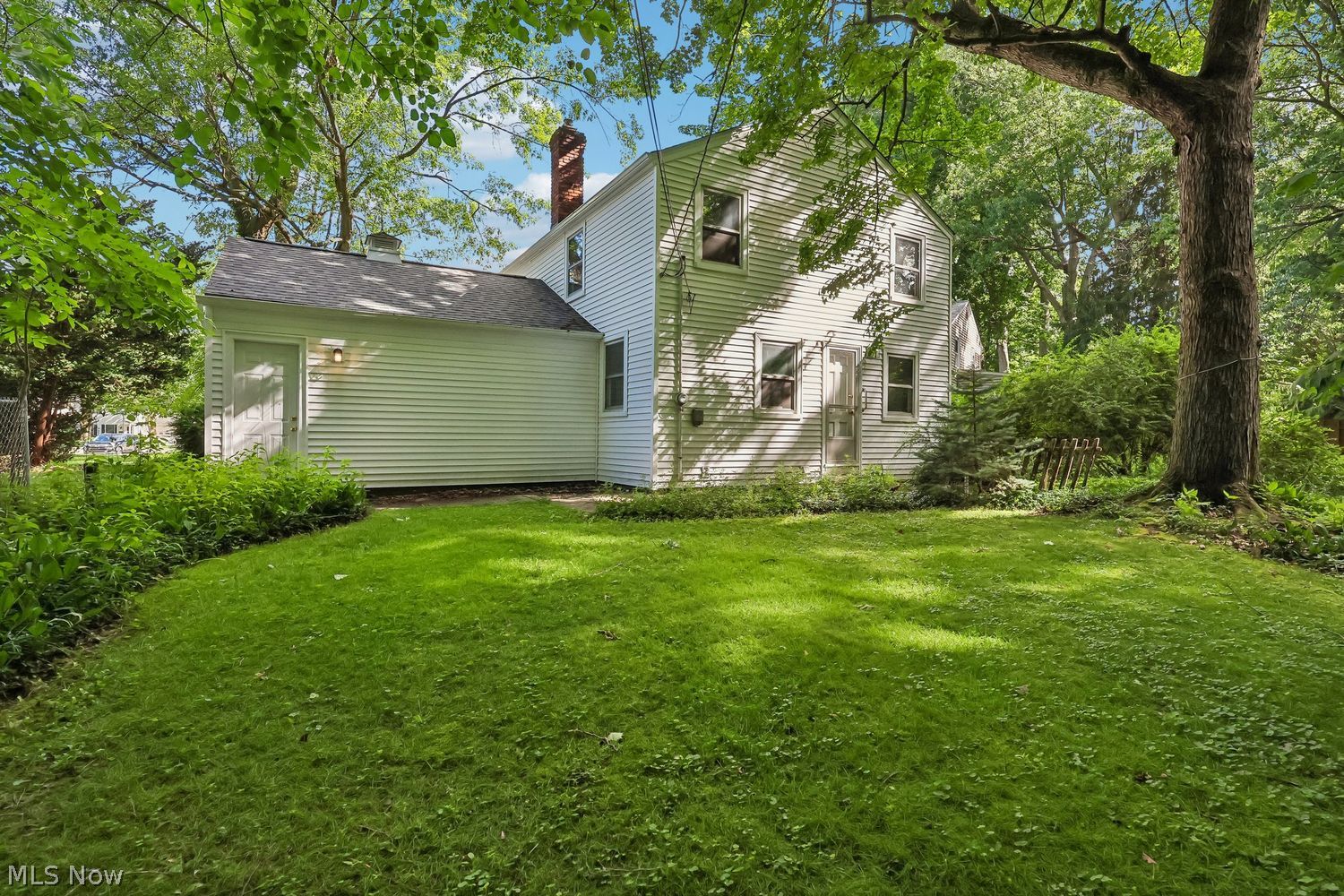 22981 Stoneybrook Drive North Olmsted OH 44070