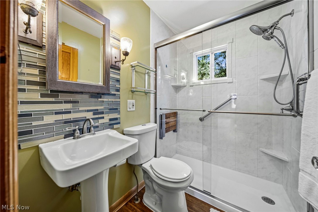 1809 W 16th Street Ashtabula OH 44004