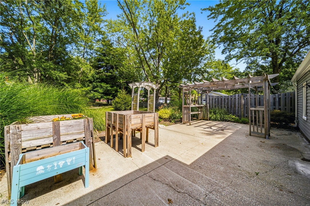 1809 W 16th Street Ashtabula OH 44004