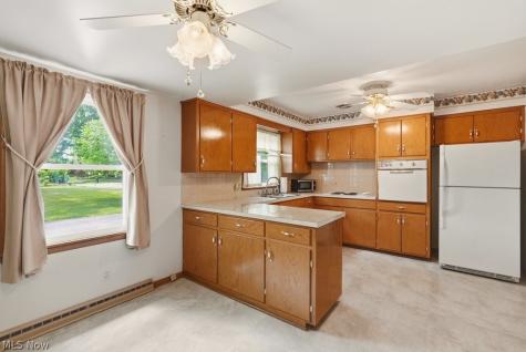 161 Pinehurst Road Munroe Falls OH 44262