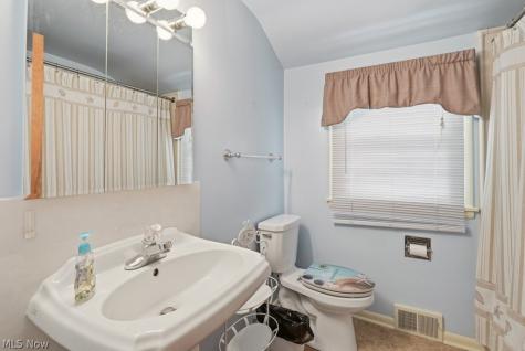 161 Pinehurst Road Munroe Falls OH 44262
