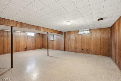 161 Pinehurst Road Munroe Falls OH 44262