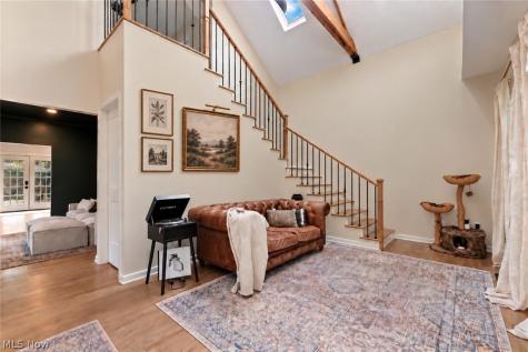 2581 W 11th Street Cleveland OH 44113