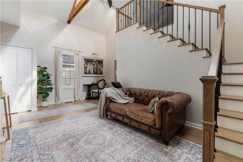 2581 W 11th Street Cleveland OH 44113
