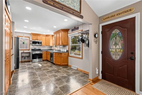 1543 12th Street Cuyahoga Falls OH 44223