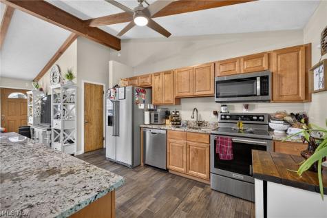 6221 Cedarwood Road Mentor OH 44060