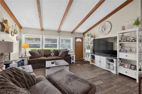 6221 Cedarwood Road Mentor OH 44060