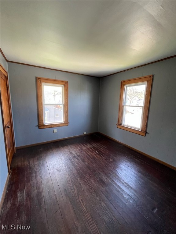 543 Thelma Avenue Akron OH 44314