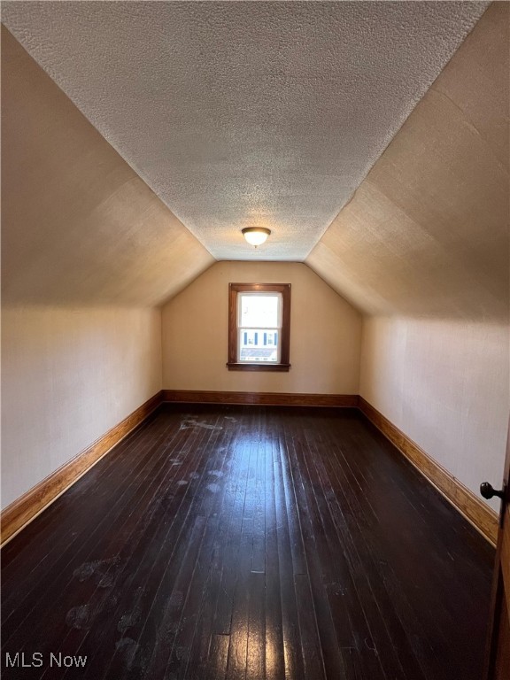 543 Thelma Avenue Akron OH 44314