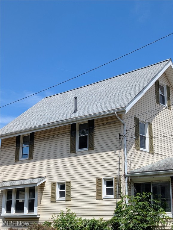 543 Thelma Avenue Akron OH 44314