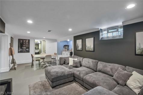 4168 W 224th Street Fairview Park OH 44126