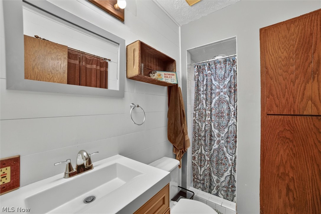 5862 Canterbury Road New Franklin OH 44319