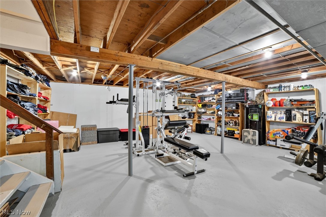 5862 Canterbury Road New Franklin OH 44319