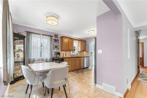 3409 Commonwealth Drive Parma OH 44134