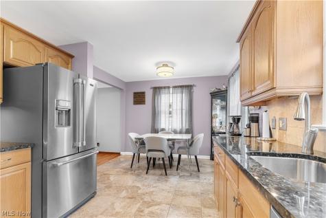 3409 Commonwealth Drive Parma OH 44134