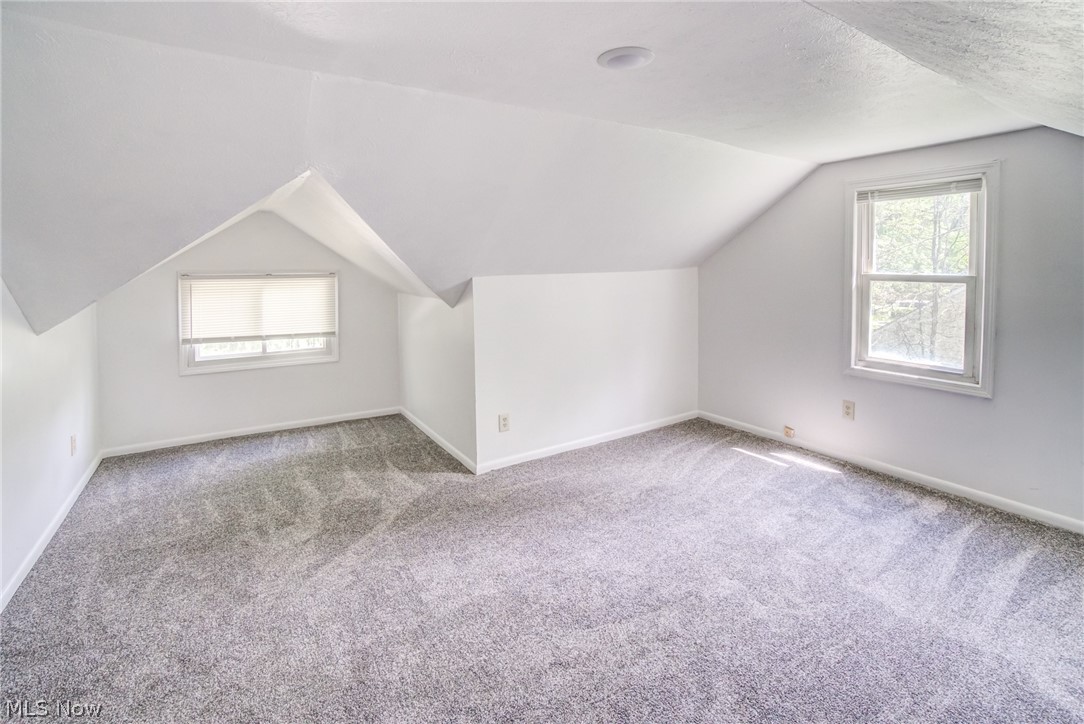 4684 Green Road Warrensville Heights OH 44128
