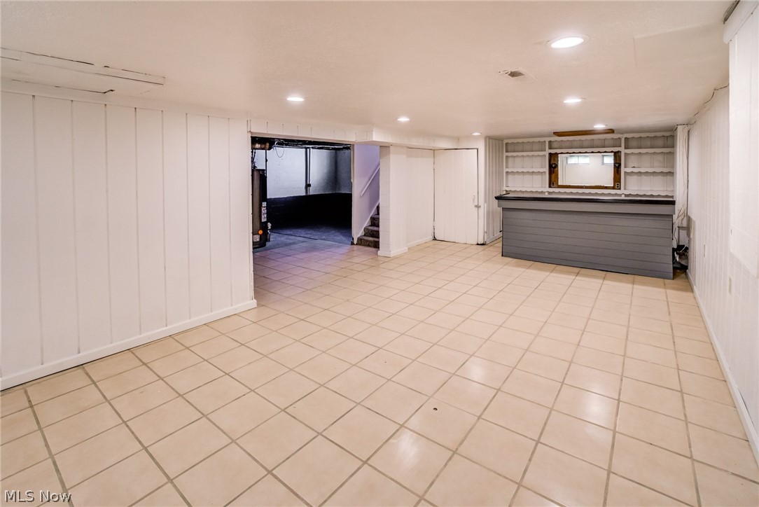 4684 Green Road Warrensville Heights OH 44128