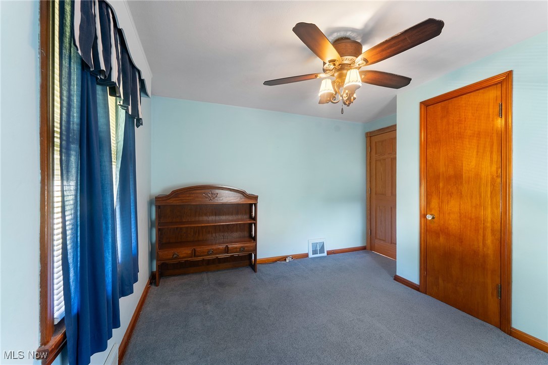 445 Powers Avenue Girard OH 44420