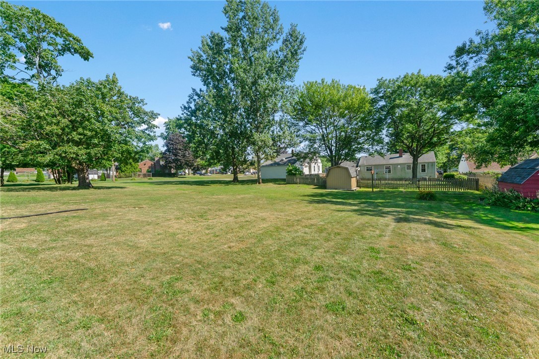 445 Powers Avenue Girard OH 44420