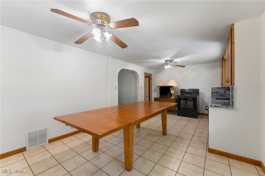 445 Powers Avenue Girard OH 44420