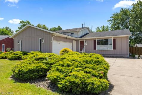 20563 Holly Circle Strongsville OH 44149
