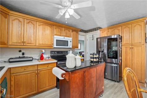 20563 Holly Circle Strongsville OH 44149