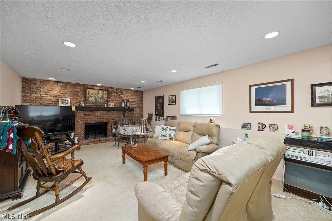 20563 Holly Circle Strongsville OH 44149