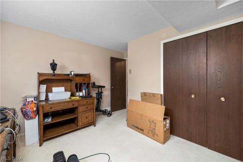 20563 Holly Circle Strongsville OH 44149