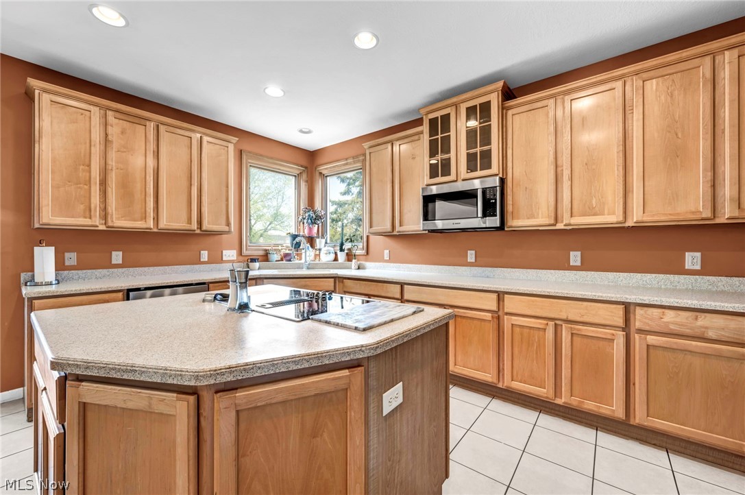 3382 Burgundy Circle Avon OH 44011
