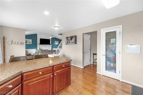 846 Longbrook Drive Wadsworth OH 44281