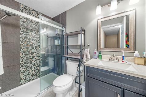 846 Longbrook Drive Wadsworth OH 44281