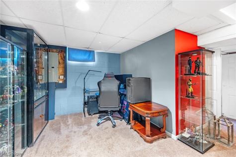 846 Longbrook Drive Wadsworth OH 44281