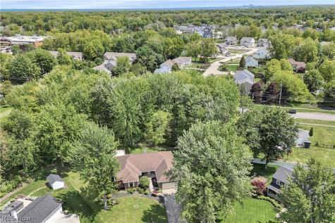 32078 Willow Circle Avon Lake OH 44012