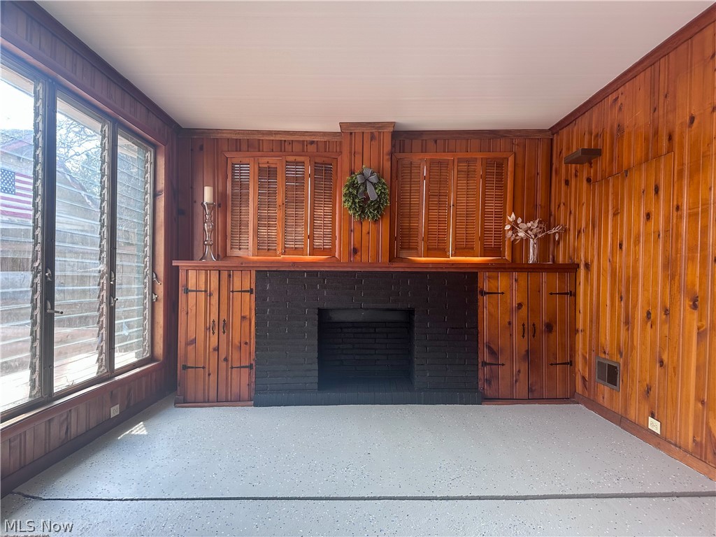 1087 Perkinswood Boulevard SE Warren OH 44484