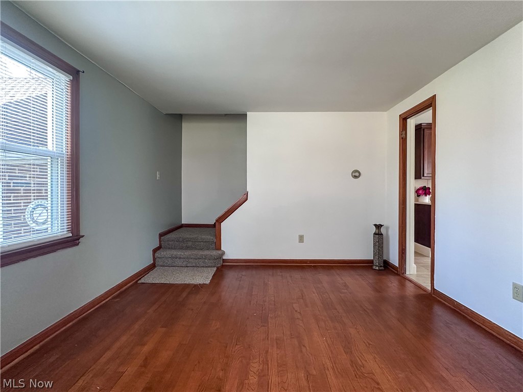 1087 Perkinswood Boulevard SE Warren OH 44484
