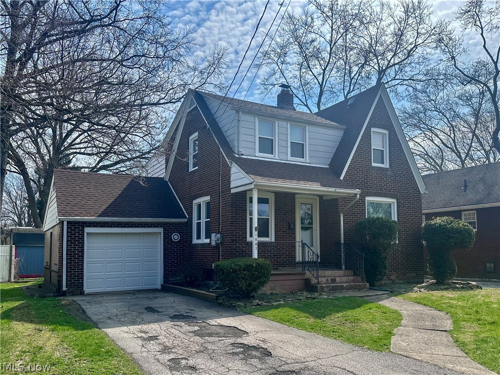 1087 Perkinswood Boulevard SE Warren OH 44484