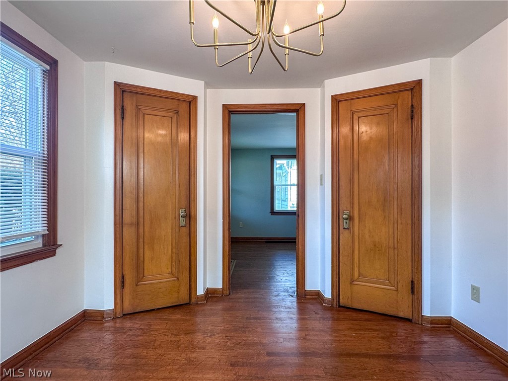 1087 Perkinswood Boulevard SE Warren OH 44484