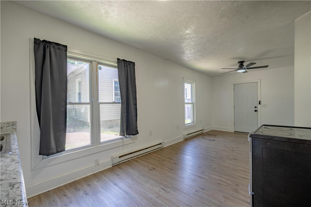161 Fernwood Avenue Barberton OH 44203