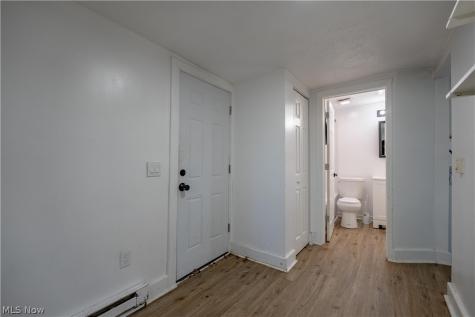 161 Fernwood Avenue Barberton OH 44203