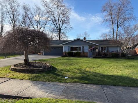 28575 Holly Drive North Olmsted OH 44070