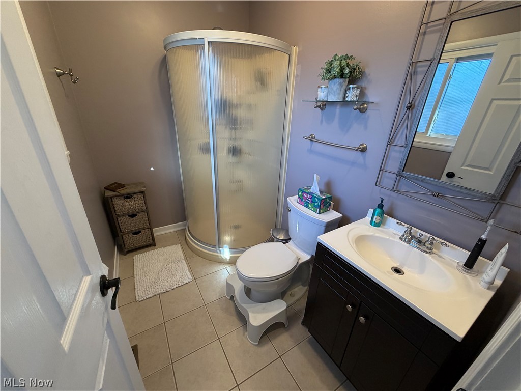 28575 Holly Drive North Olmsted OH 44070