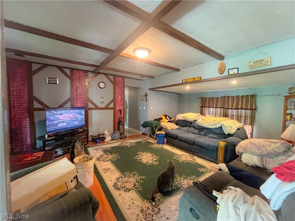 57 Redwood Drive Beloit OH 44609