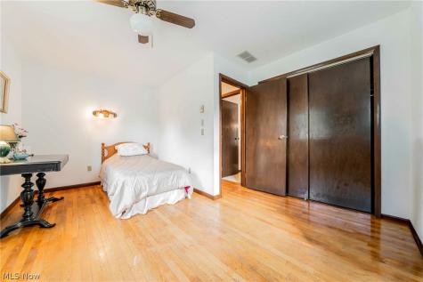 4760 Oster Road Sheffield Lake OH 44054